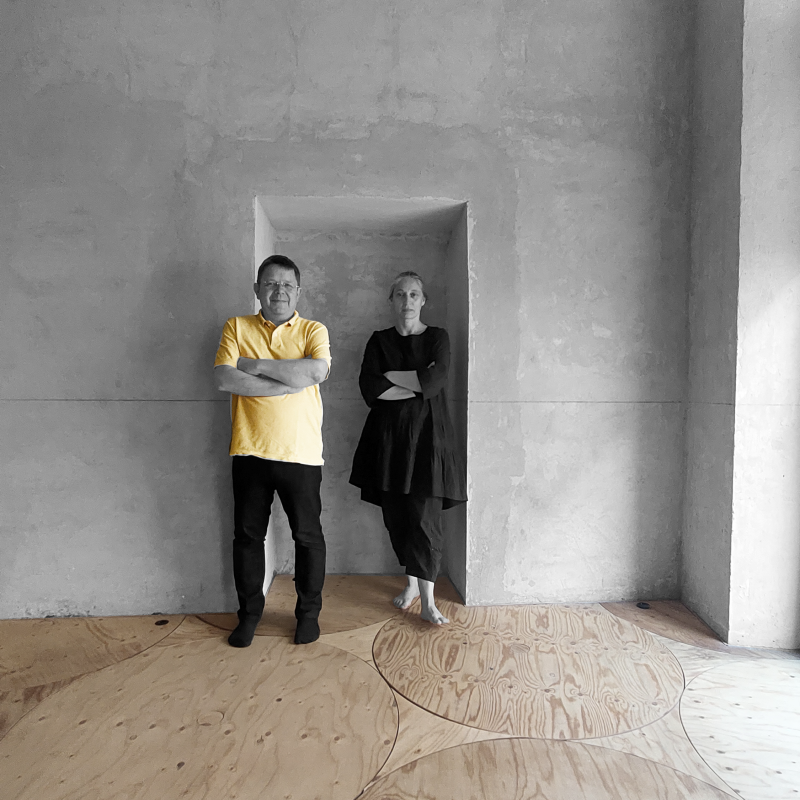 grundstein_Mike+Irene_SW+L
